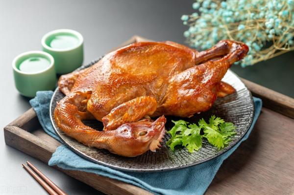 全國4款放心燒雞，因價廉屢遭質疑，卻全是以藥入雞，有你家鄉嗎