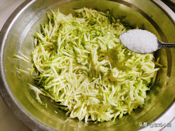 冬至吃餃子，懂營養的都做這個餡，滋味鮮美，吃著健康還增強體質