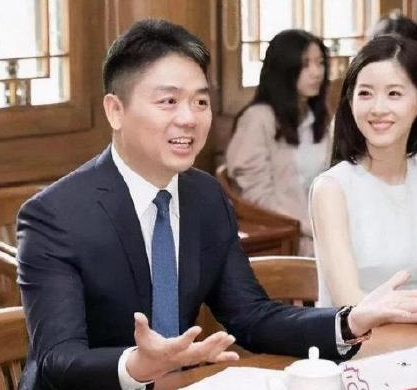 沉浸式職場推理綜藝來襲,章澤天綜藝首秀,還是要進軍娛樂圈了? 沉浸式職場推理綜藝來襲,章澤天綜藝首秀,還是要進軍娛樂圈了?