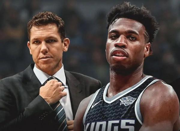 美媒曝1換2交易方案！28歲妖衛離隊，哈登壓力倍增，籃網不該猶豫