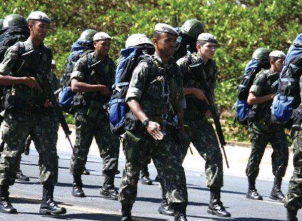 巴西有多少軍隊呢？