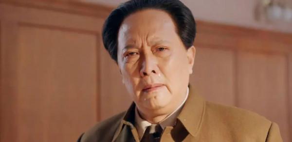 同樣演“毛澤東主席”，唐國強和古月放在一起看，差別就出來了