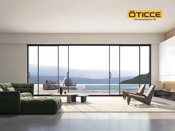 V11全景窄邊推拉門，捕捉光影之美