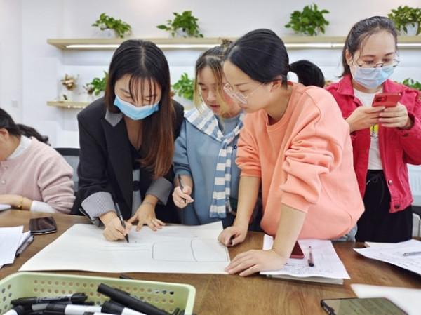 巧思為趣 悅動於室——麻步一幼開展室內微運動研討活動