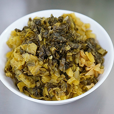 酸菜炒雞胗做的對,脆嫩滿足又美味 酸菜炒雞胗做的對,脆嫩滿足又美味