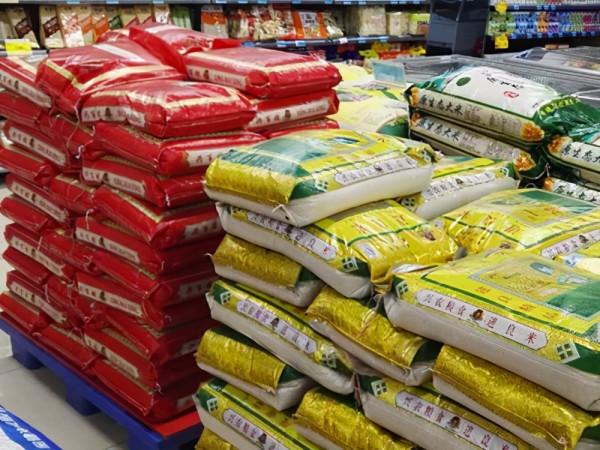 才知道，“長粒大米”和“圓粒大米”區別挺大，搞懂後再買不吃虧