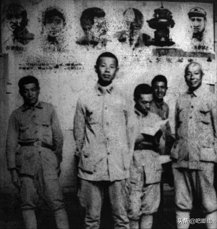 他是襄樊戰役總指揮，雖是上將，名氣卻比老部下王近山小很多