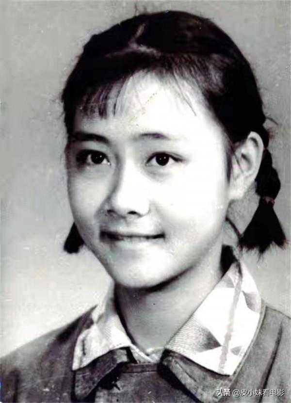 80年代當紅女星黃梅瑩，憑《渴望》爆紅，如今過得怎麼樣了？