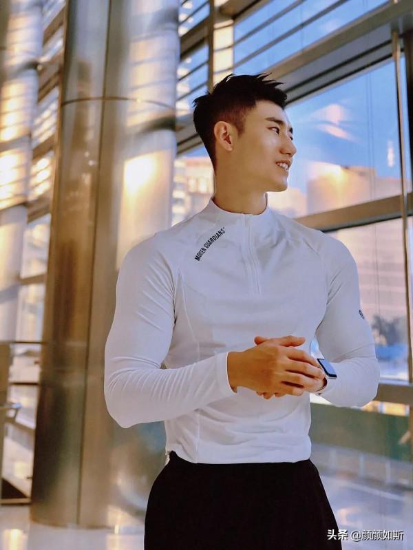 陽光男孩的健身與日常