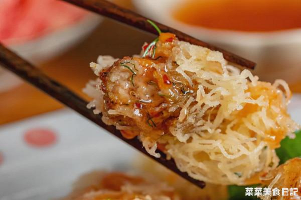 北方人的鄉愁菜,搭上南方人的心頭好,外酥裡嫩,香到飛起 北方人的鄉愁菜,搭上南方人的心頭好,外酥裡嫩,香到飛起