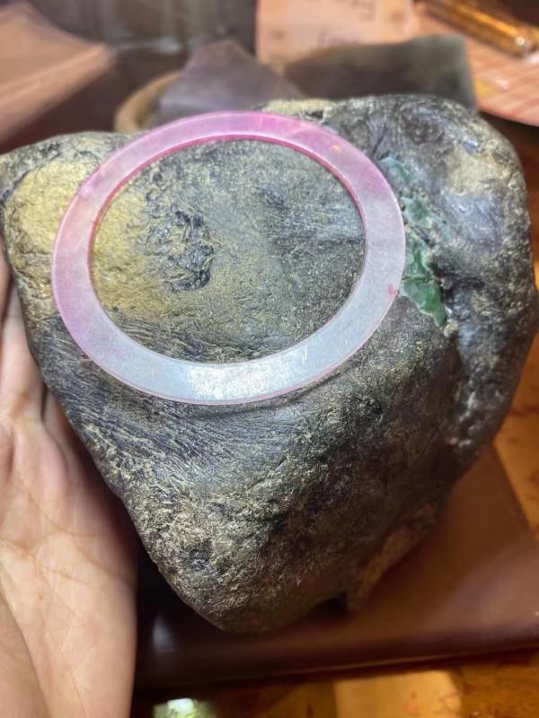 老莫灣基種好色陽!老皮老場口的料子!現在沾色必貴!色料空間大 老莫灣基種好色陽!老皮老場口的料子!現在沾色必貴!色料空間大