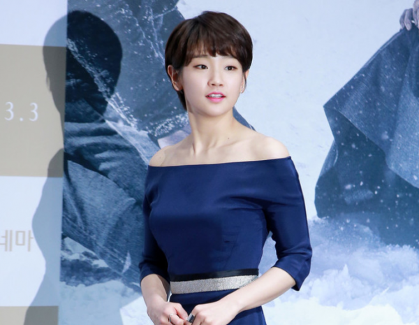 30歲女星樸素丹確診癌症，已入院做手術保命，將缺席新電影宣傳