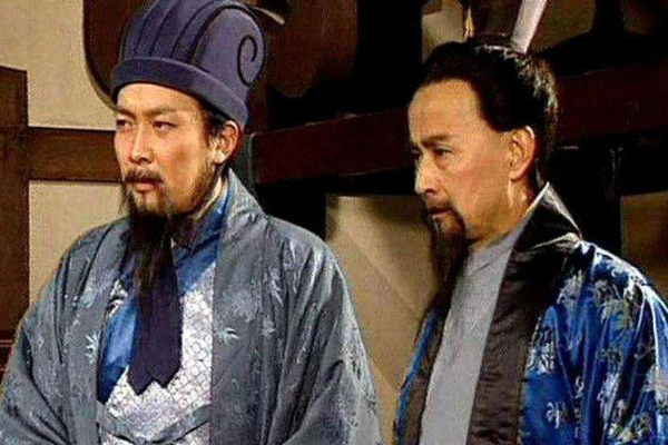 山東發現漢代將軍墓，其中發現珍貴壁畫，墓主人是諸葛亮父親？