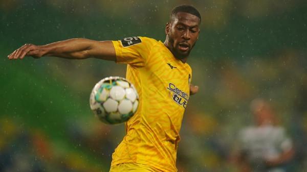 下一個足壇童話！從葡萄牙第四級別聯賽，到成為AC米蘭的引援目標