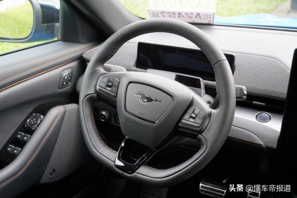 新車 | Model Y勁敵,顏值已贏了一半?試駕國產福特Mustang Mach-E 新車 | Model Y勁敵,顏值已贏了一半?試駕國產福特Mustang Mach-E