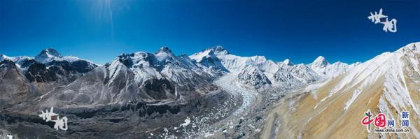 寒雪追&OpenCurlyDoubleQuote;峰&rdquo;人：世界最高處的浪漫令我魂牽夢繞