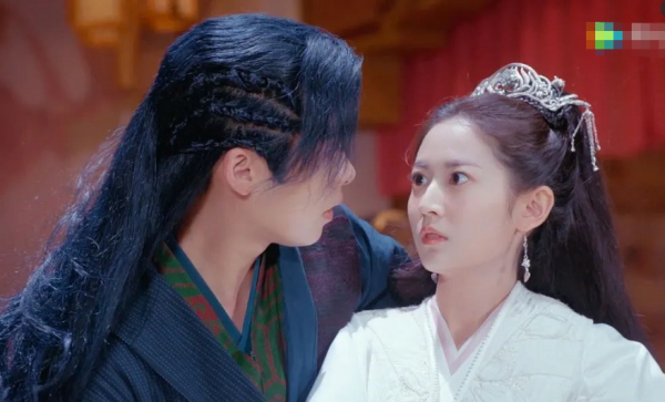 長得好看，演得卻像木頭，那些毫無CP感的“官配”一對比一對拉胯