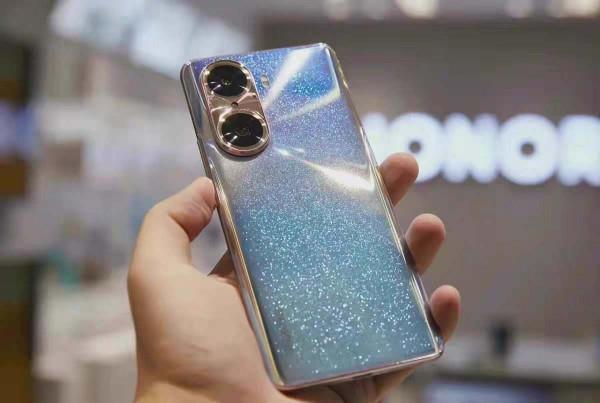 盤點2021年最值得買的手機，8款熱門手機優缺點一一剖析