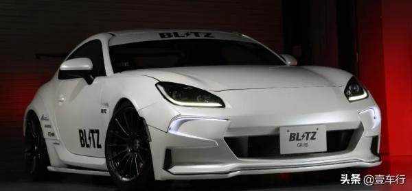 90年代JDM​的既視感,素雅外表下的GR86居然隱藏著強悍的戰鬥屬性 90年代JDM​的既視感,素雅外表下的GR86居然隱藏著強悍的戰鬥屬性