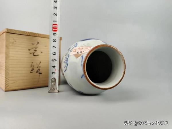 清早期順治青花羲之愛鵝筒瓶鑑賞