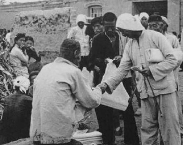 1950年山東一老頭被中央下令尋找，出獄後享受18級待遇，他是誰？