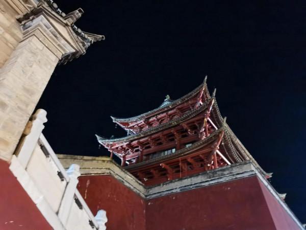 夜遊臨安古城，不一樣的美