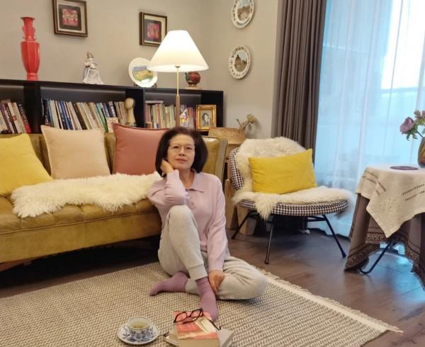 這些才是適合60歲媽媽們的穿搭，優雅自然又減齡，時尚大氣有品位