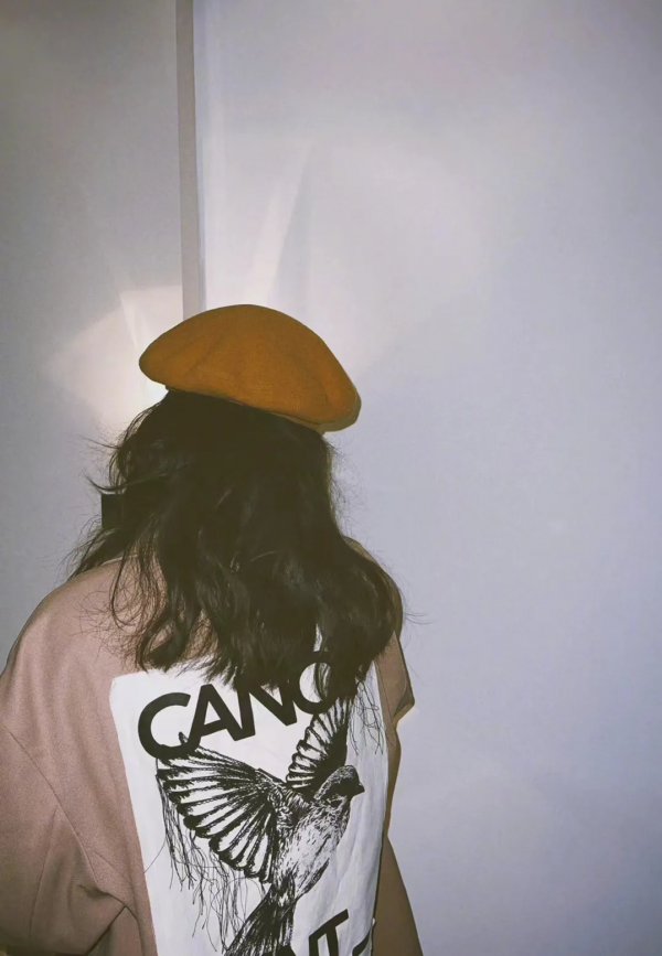 鐵打的宋慧喬，流水的年下男