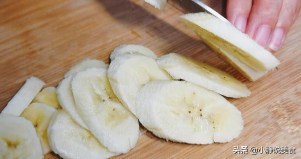 香蕉加雞蛋，低脂低熱量高飽腹感，減肥的姐妹不妨試試