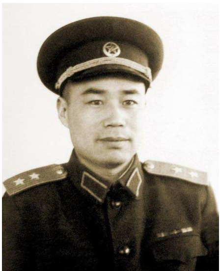 黃維被包圍後，手下請求打頭陣，沒想到是埋藏多年的&OpenCurlyDoubleQuote;定時炸彈&rdquo;