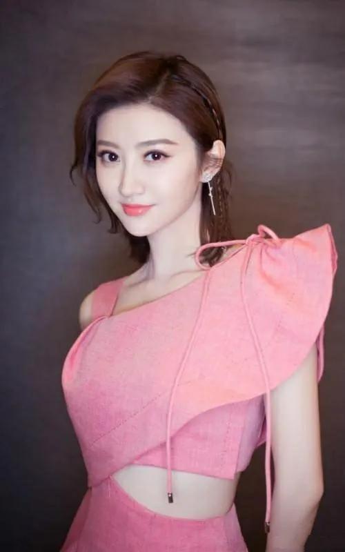 景甜，笑起來真甜