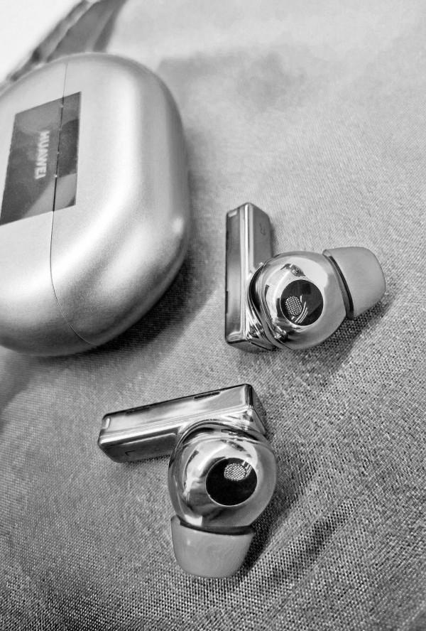 清潔耳機-FreeBuds Pro影響降噪的神秘網孔