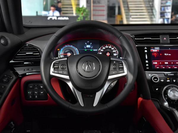 空間比肩本田CR-V，油耗低還更豪華，實拍謳歌CDX