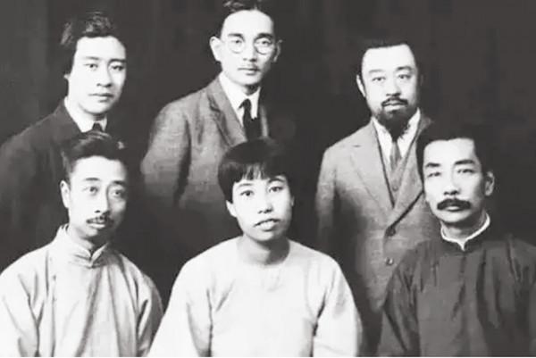 魯迅不為人知的一面：一生愛煙，想戒卻戒不掉，最後死於香菸