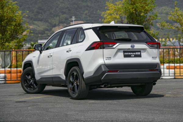 途觀L對比RAV4 不同級但價格重疊