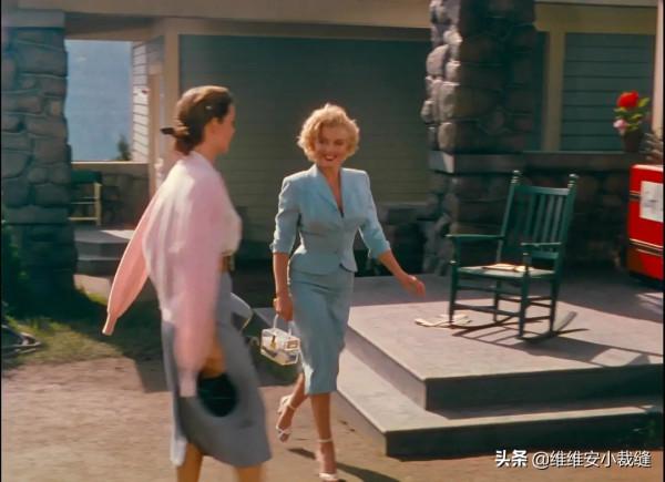 瑪麗蓮夢露有多時髦？一件鉛筆裙穿出多種風情，驚豔了整個時尚圈