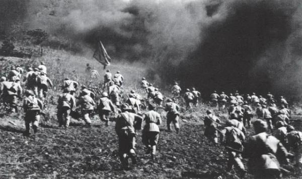 一道鐵律：戰鬥減員30%必須撤退，為何在中國軍人身上失效了？