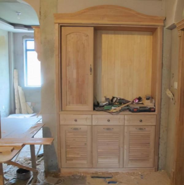 公公花8萬請木工打新房的傢俱,光人工費就要5萬多,值嗎? 公公花8萬請木工打新房的傢俱,光人工費就要5萬多,值嗎?