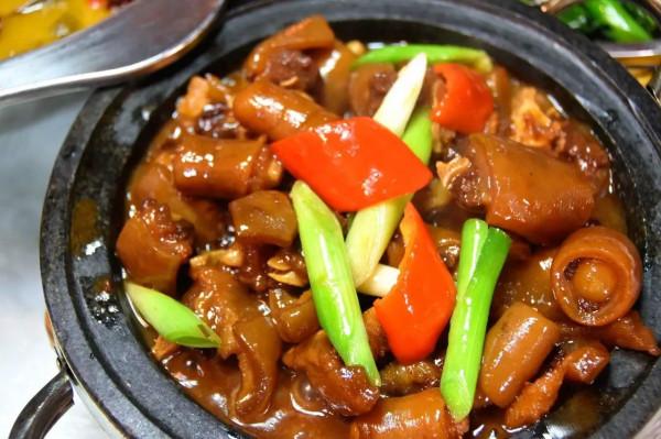 教你營養好吃的蘿蔔燜牛尾，一大盤都不夠吃，吃貨們的福利，特香