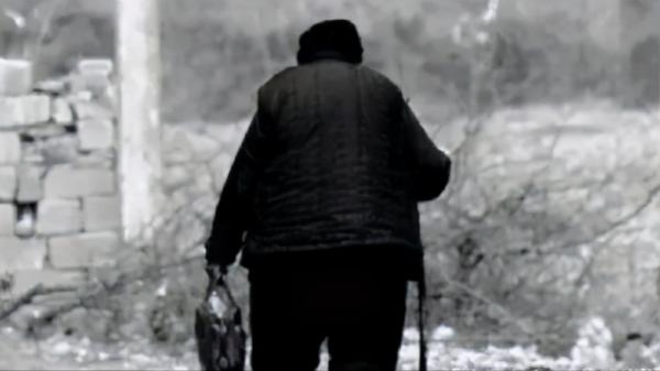 16歲少年偷著參軍,後來成為我軍司令,返鄉後母親問道:你是誰? 16歲少年偷著參軍,後來成為我軍司令,返鄉後母親問道:你是誰?