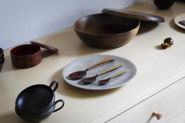 京都悠閒假日散步｜新的一年裡，可以在京都長期使用漆器的畫廊