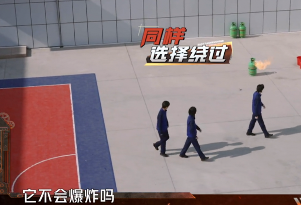 面對著火的煤氣罐，陳小春張智霖張晉的反應大不同，細節看出教養