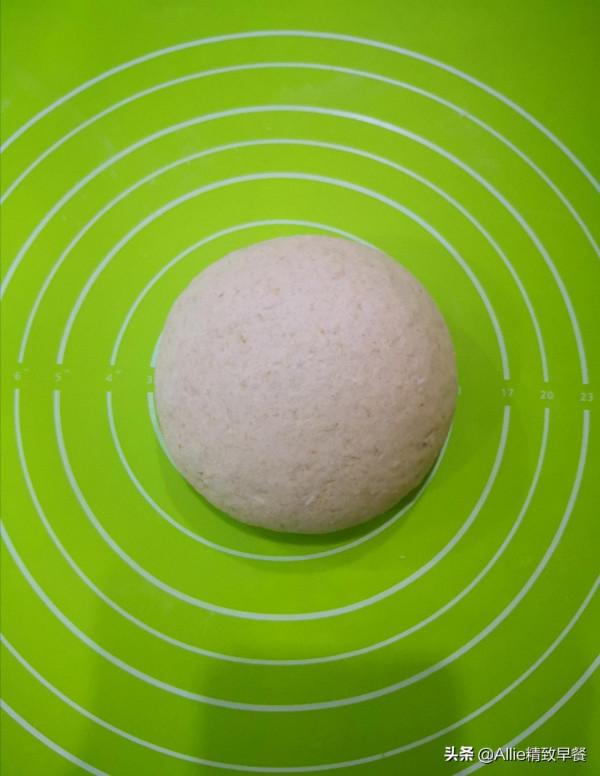 中式熱狗這樣做，不煎不炸，搭配燕麥，鬆軟肉味濃，低脂又飽腹