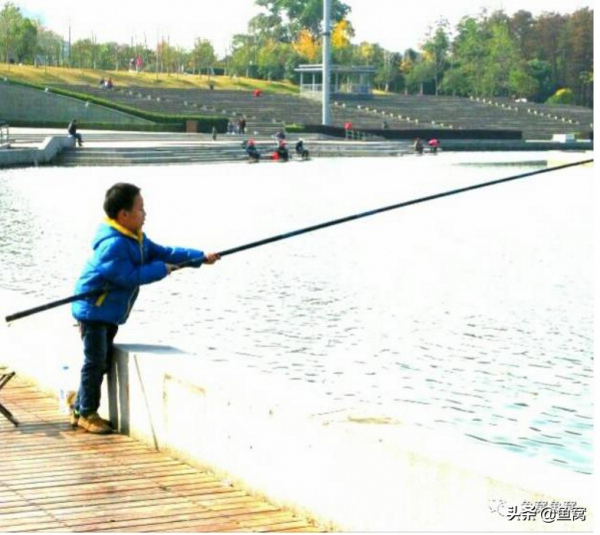 假如是釣魚人帶孩子......