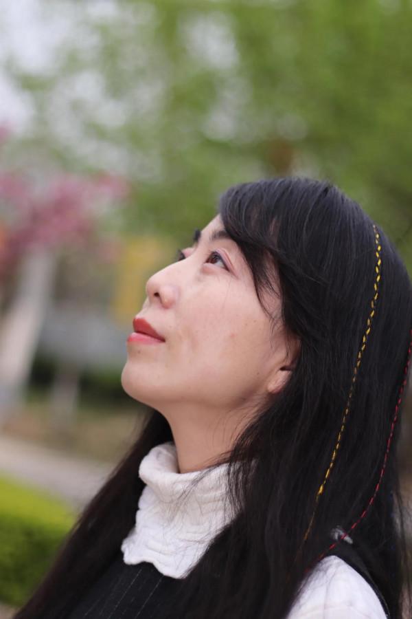 舉報學校高階職稱評選不公的姚燕燕老師,收到三個壞訊息 舉報學校高階職稱評選不公的姚燕燕老師,收到三個壞訊息