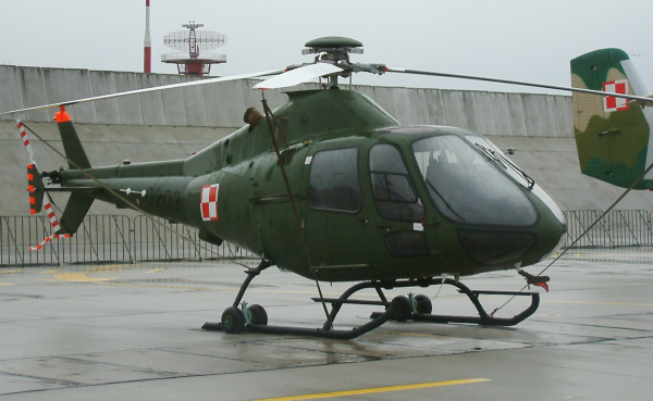 菲律賓購買32架&OpenCurlyDoubleQuote;黑鷹&rdquo;！卻與波蘭籤的合同，背後是何原因？