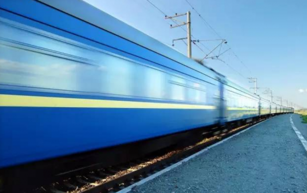 21歲戰士犧牲,母親苦等20年湊夠路費,墳前放聲痛哭:媽媽來晚了 21歲戰士犧牲,母親苦等20年湊夠路費,墳前放聲痛哭:媽媽來晚了