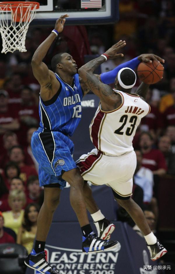 詹姆斯6次入選最佳防守陣容,在現役球員中是什麼水平? 詹姆斯6次入選最佳防守陣容,在現役球員中是什麼水平?