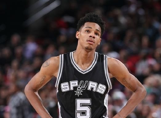 拒絕18分逆轉!馬刺1分險勝,5號秀4分,班巴轟16+10+5帽難救主 拒絕18分逆轉!馬刺1分險勝,5號秀4分,班巴轟16+10+5帽難救主