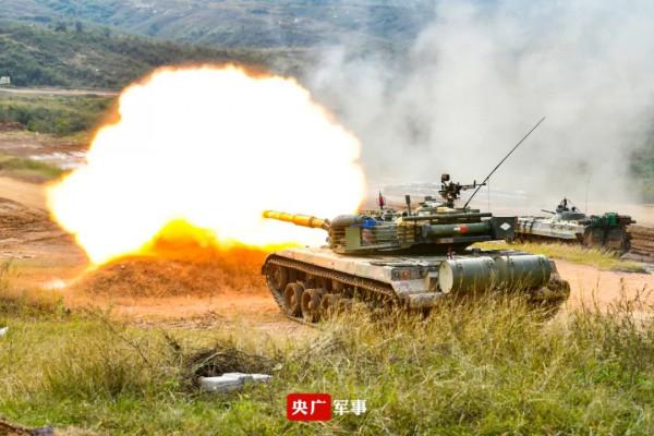 火力全開！陸軍多兵種實彈射擊演練震撼來襲「組圖」